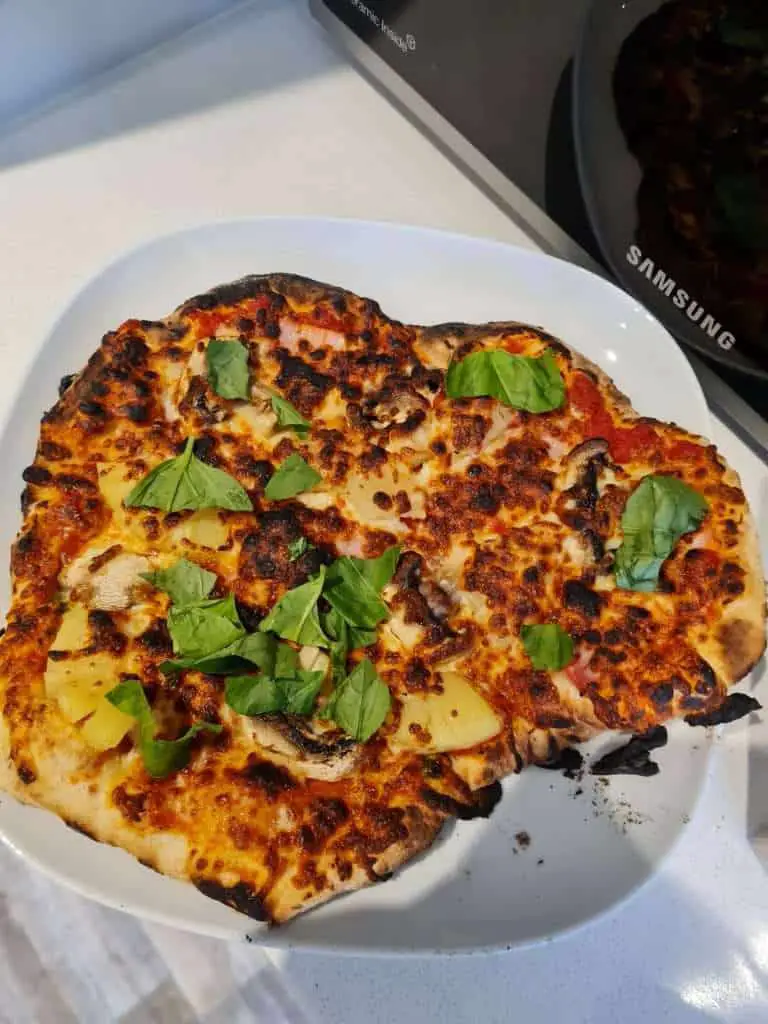 Do You Put Basil on Pizza Before Cooking? 
